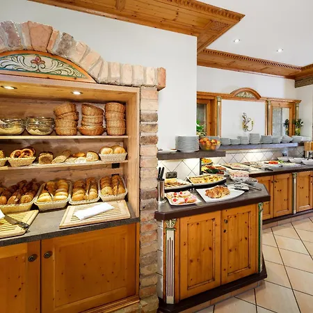 Hotel Posthotel 4*