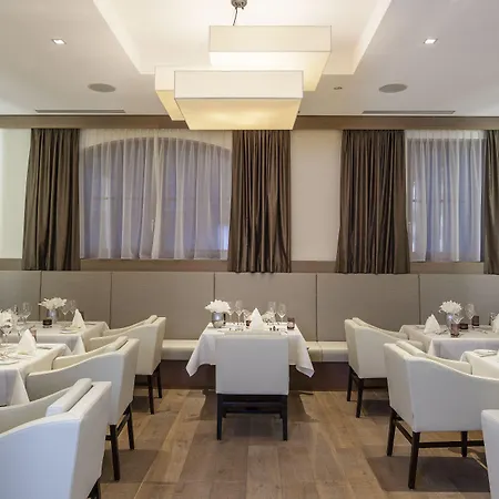 Posthotel Walhalla Regensburg Ost 4*