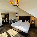 Posthotel Walhalla Regensburg Ost 호텔