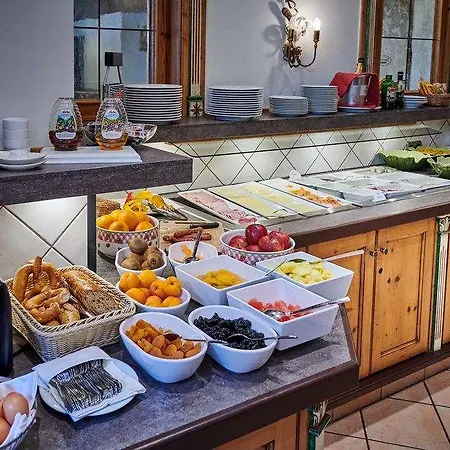 Posthotel Walhalla Regensburg Ost 4*