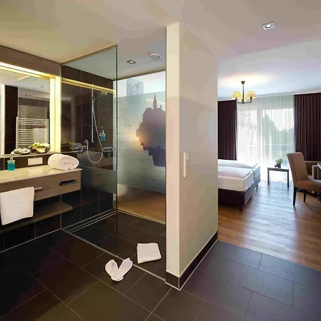 فندق Posthotel Walhalla Regensburg Ost 4*