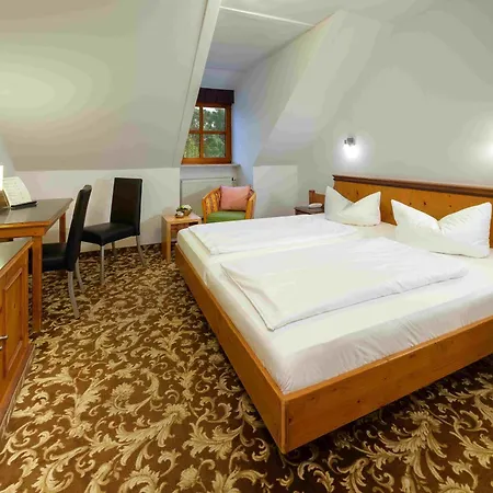 Posthotel Walhalla Regensburg Ost 호텔
