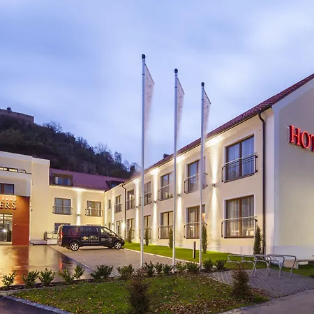 Posthotel Walhalla Regensburg Ost دوناوستاف