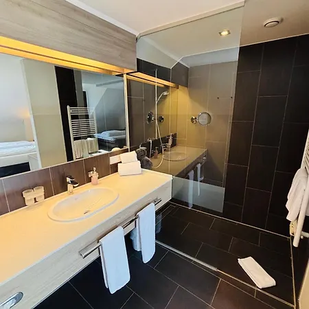 Posthotel Walhalla Regensburg Ost Otel Donaustauf