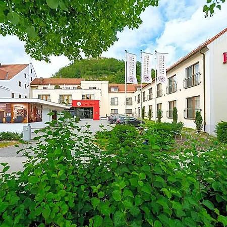 Posthotel Walhalla Regensburg Ost 4*