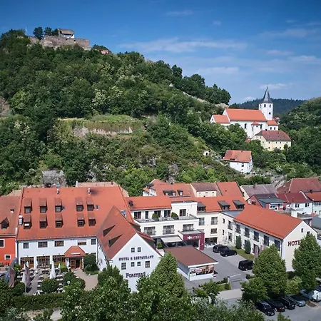 Otel Posthotel Walhalla Regensburg Ost 4*