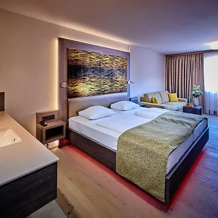 Posthotel 4*