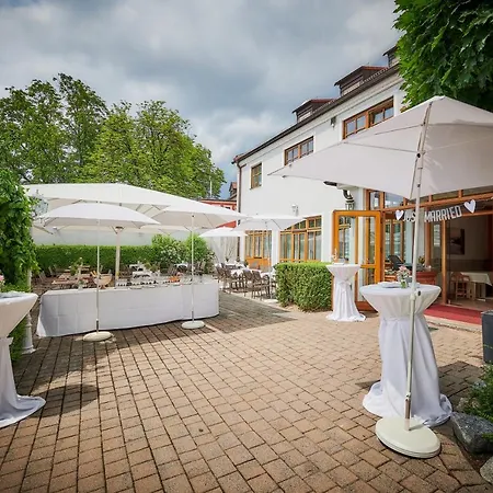 Posthotel Walhalla Regensburg Ost 4*