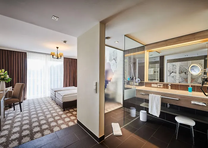 Posthotel Walhalla Regensburg Ost 酒店