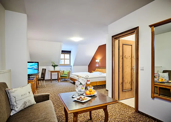 Posthotel Walhalla Regensburg Ost מלון 4*