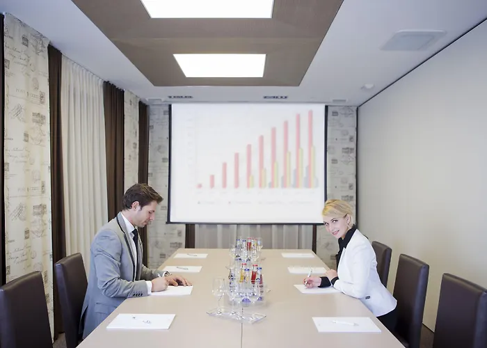 Posthotel Walhalla Regensburg Ost 多瑙斯陶夫