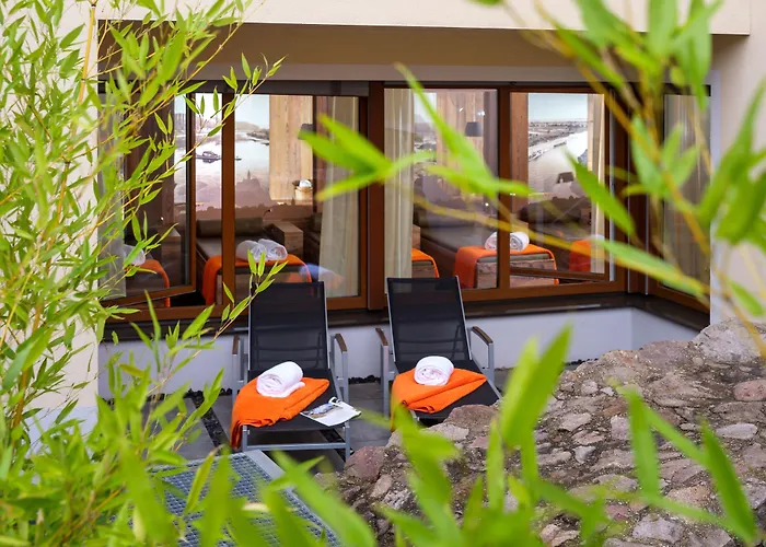 מלון Posthotel Walhalla Regensburg Ost 4*