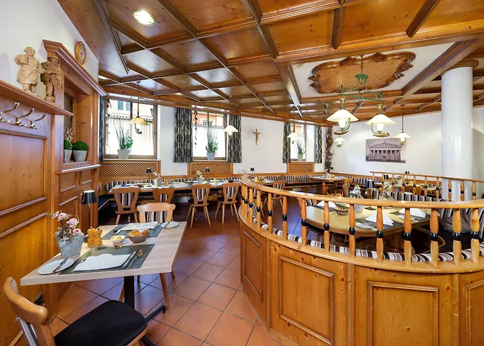 Posthotel Walhalla Regensburg Ost 多瑙斯陶夫